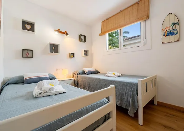 Holiday home Complejo Colibri 13