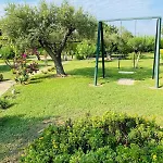 Holiday home Complejo Colibri 13 *